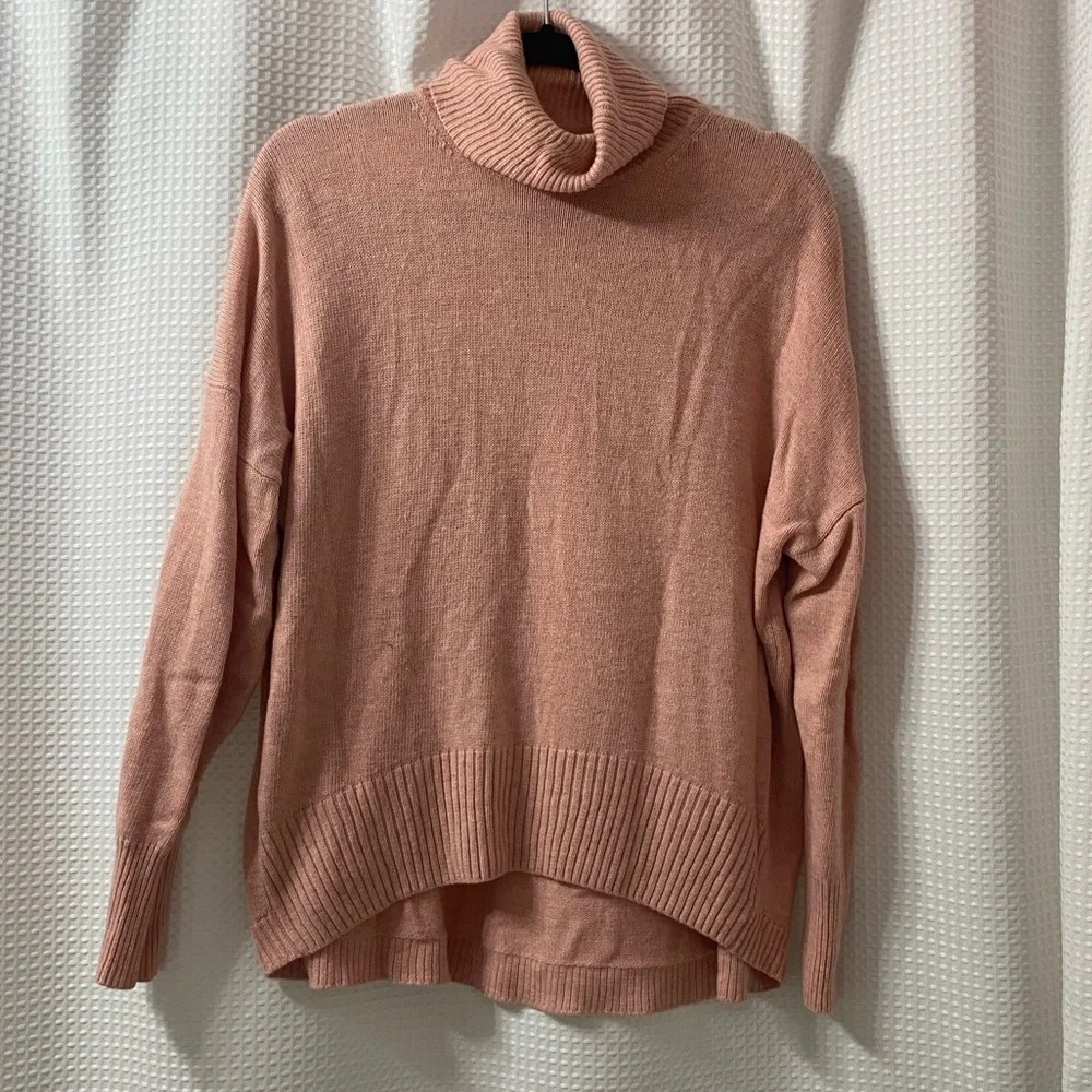 L&G Turtleneck Sweater